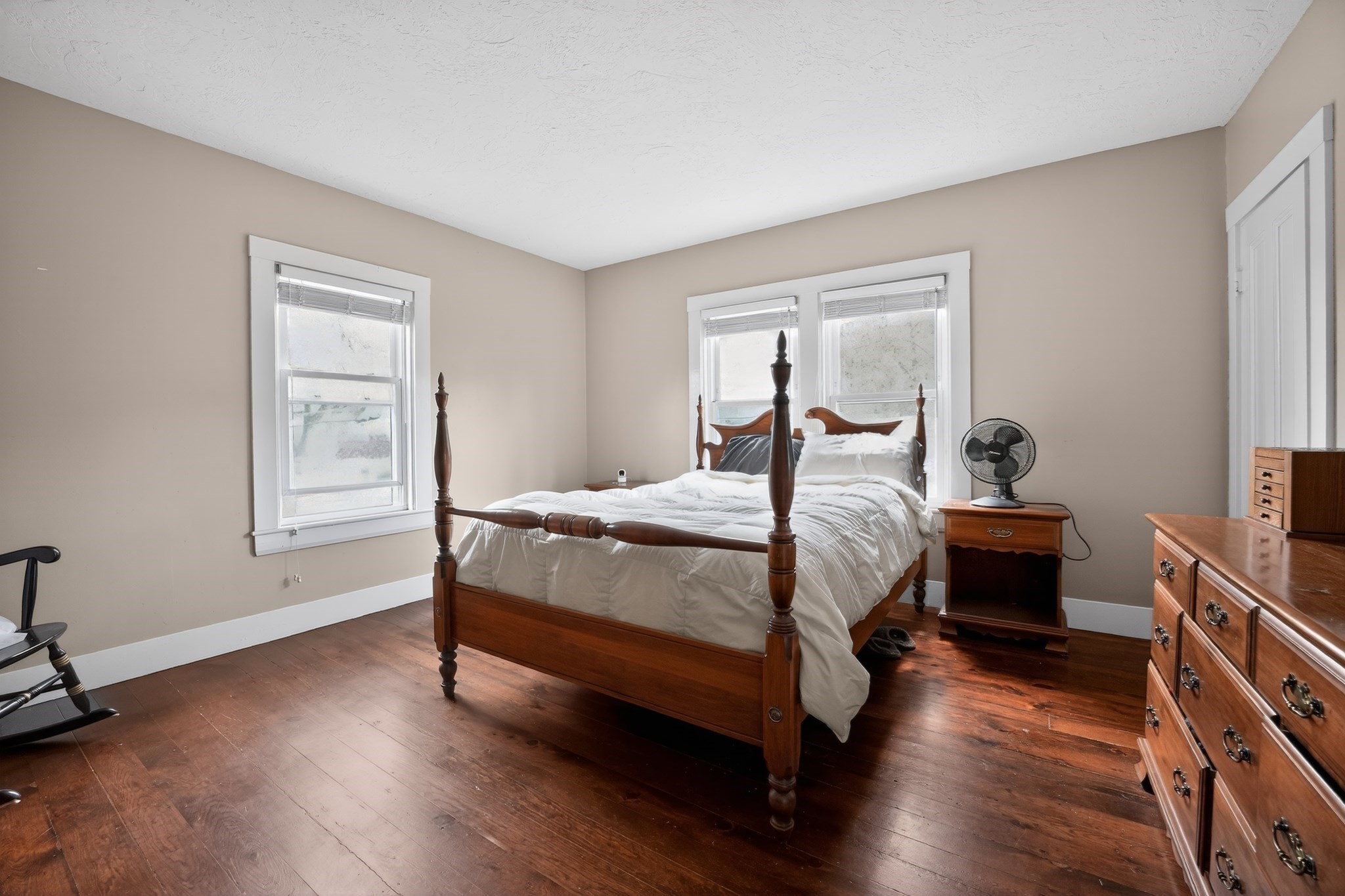 32 Grant Avenue Property Photo 26
