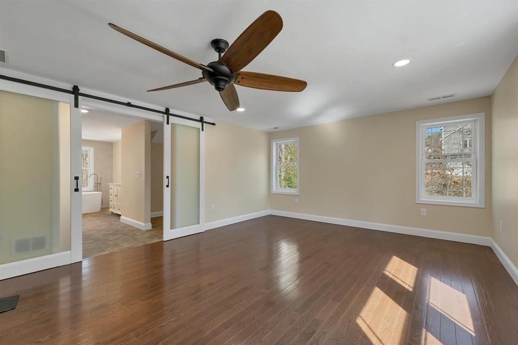 142 Worcester Road Property Photo 15