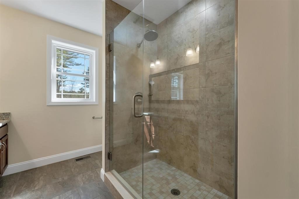 142 Worcester Road Property Photo 17