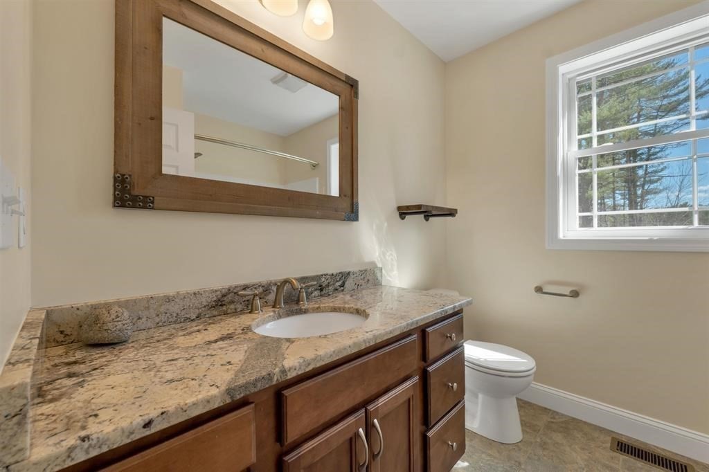 142 Worcester Road Property Photo 20