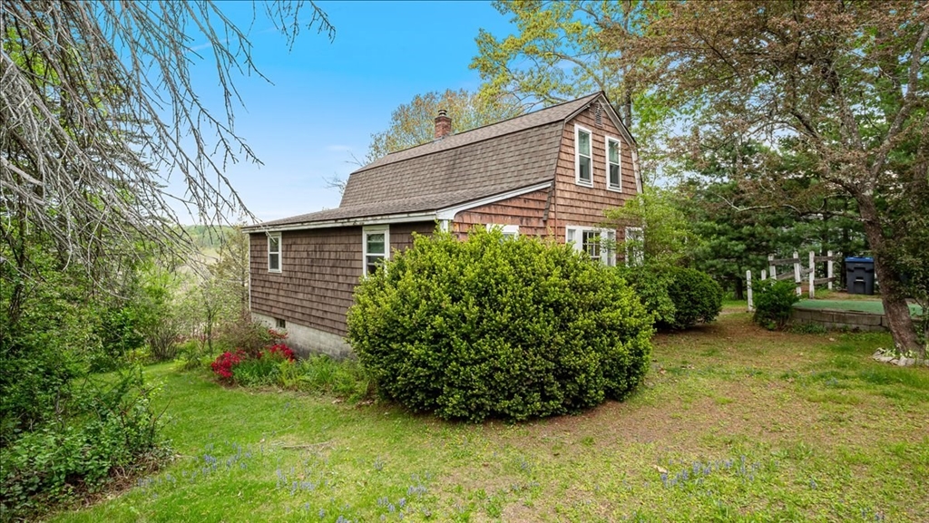 99 Harris Property Photo 3