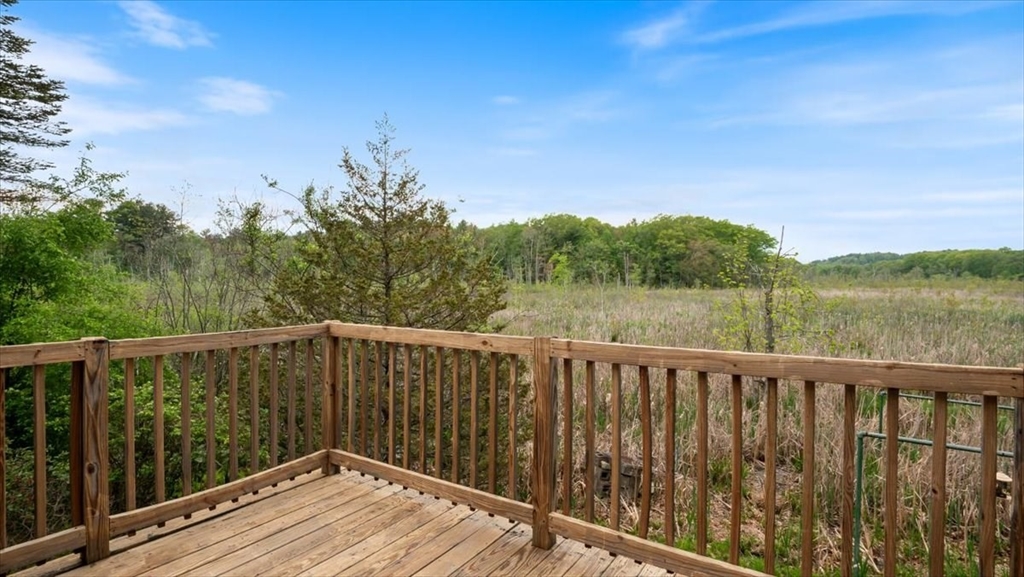 99 Harris Property Photo 33