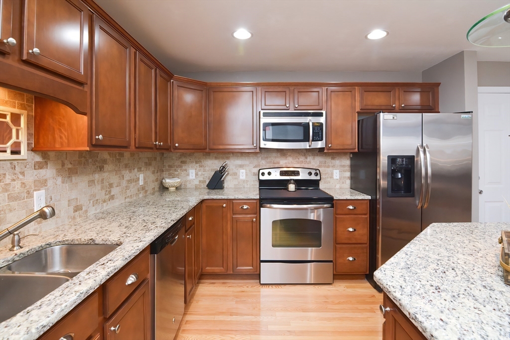 216 Reservoir Street # 308 Property Photo 12