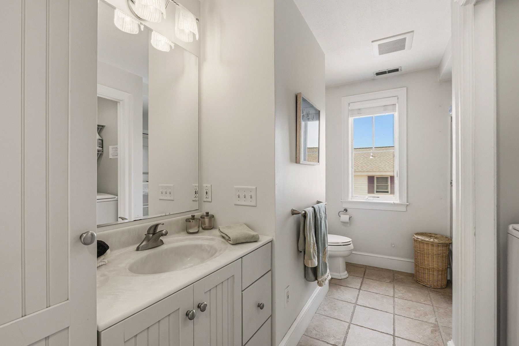12 Commonwealth Ave Property Photo 38