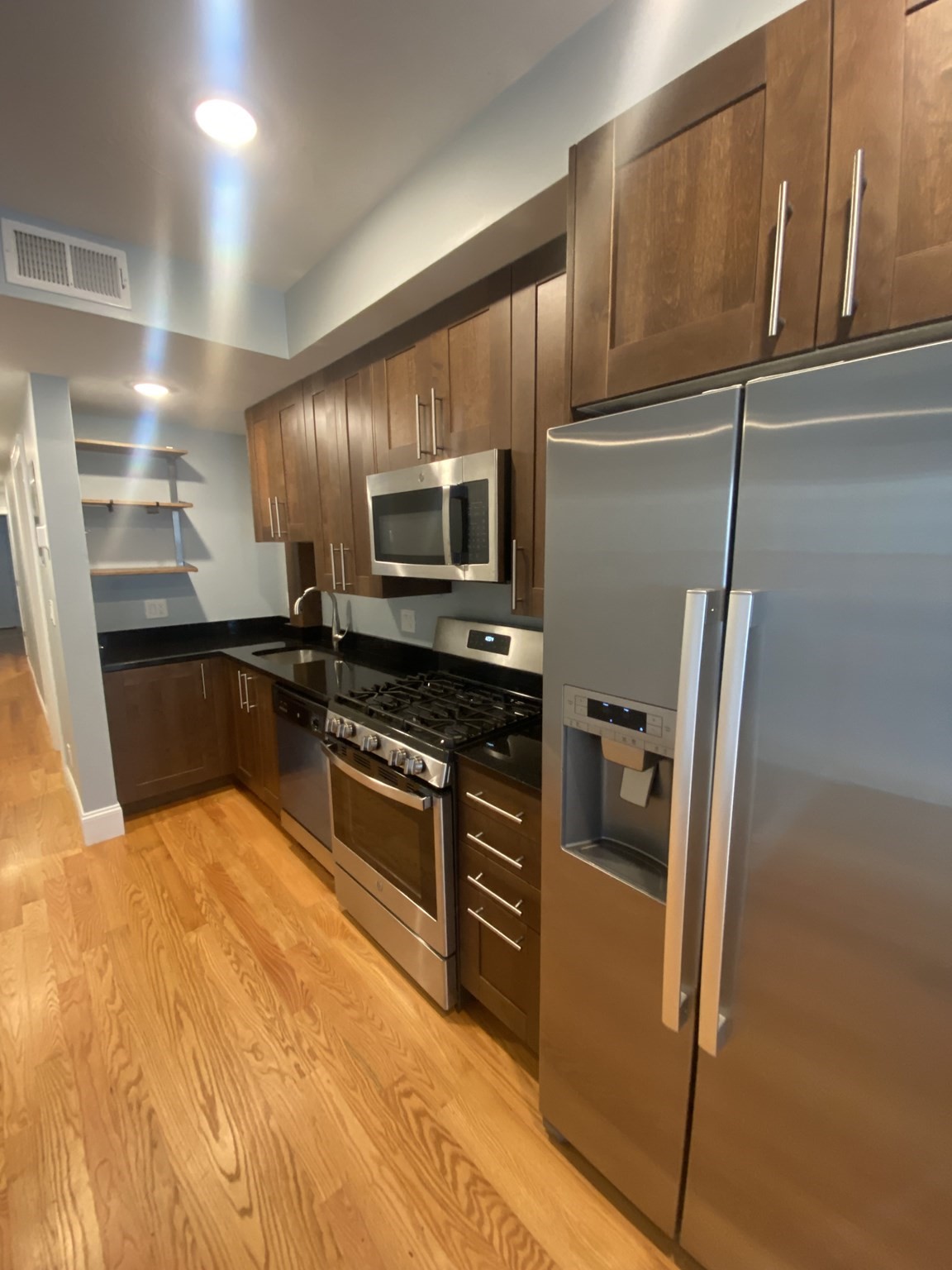 186 Kelton St # 1a Property Photo 2