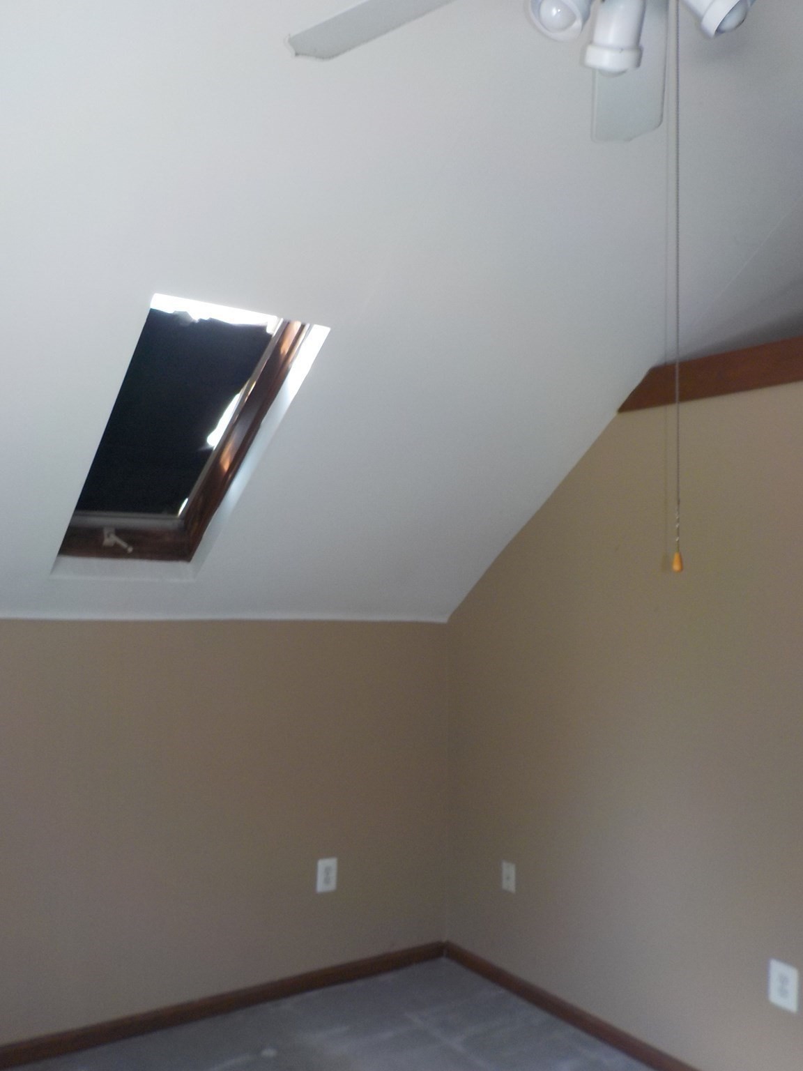 85 Maplewood Ave Property Photo 20
