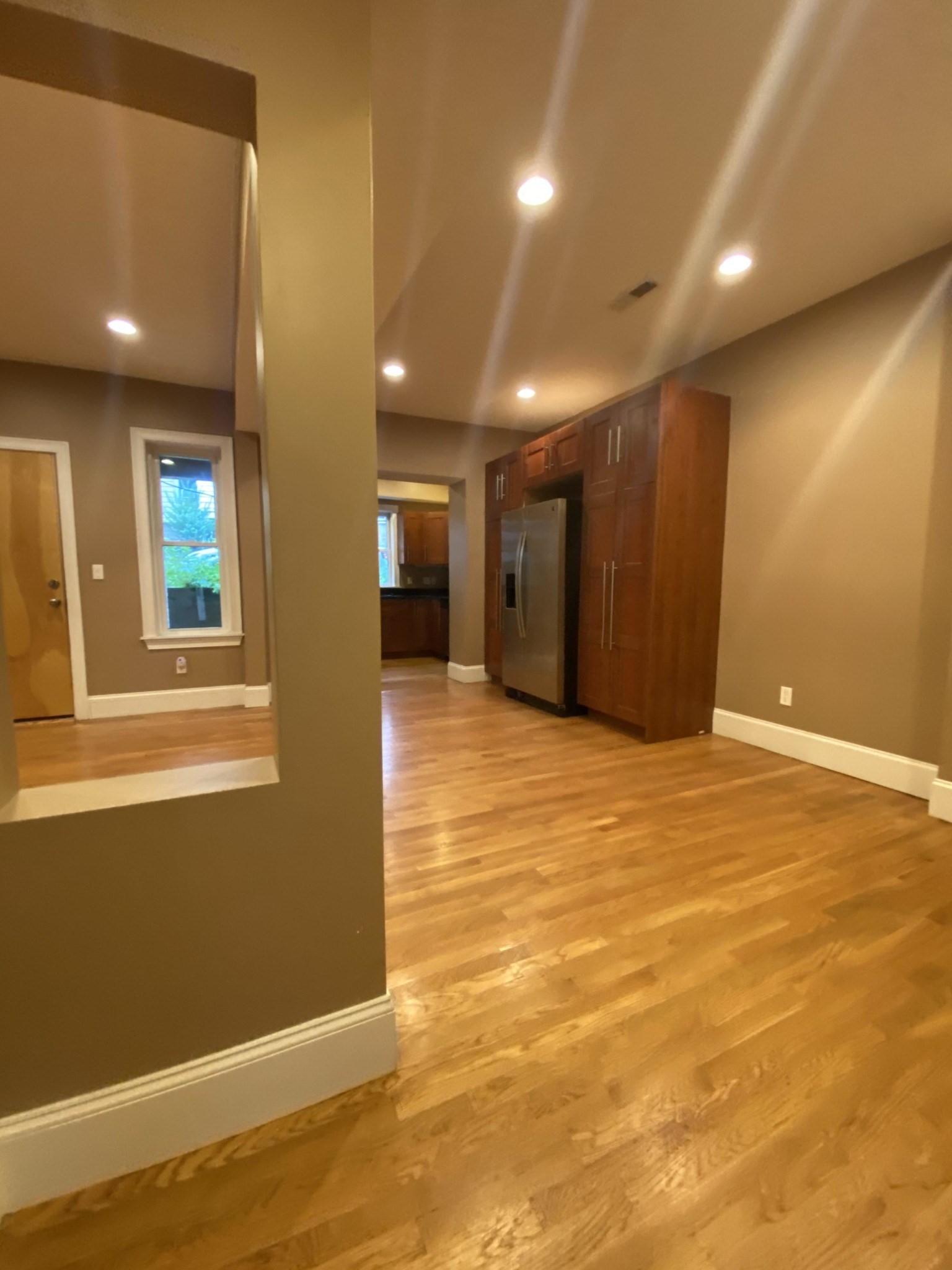 1592 Beacon St # 2a Property Photo 4