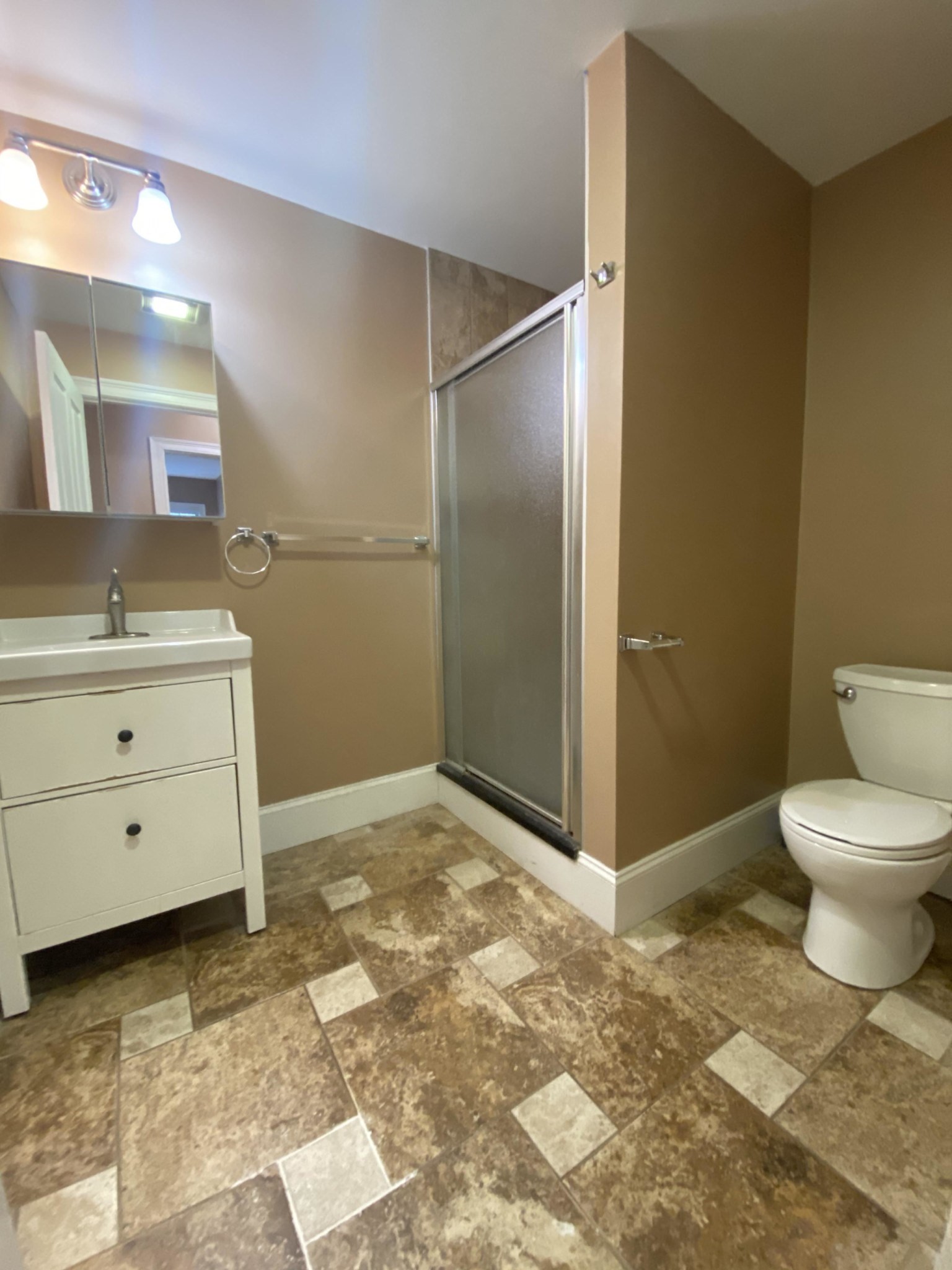 1592 Beacon St # 2a Property Photo 10