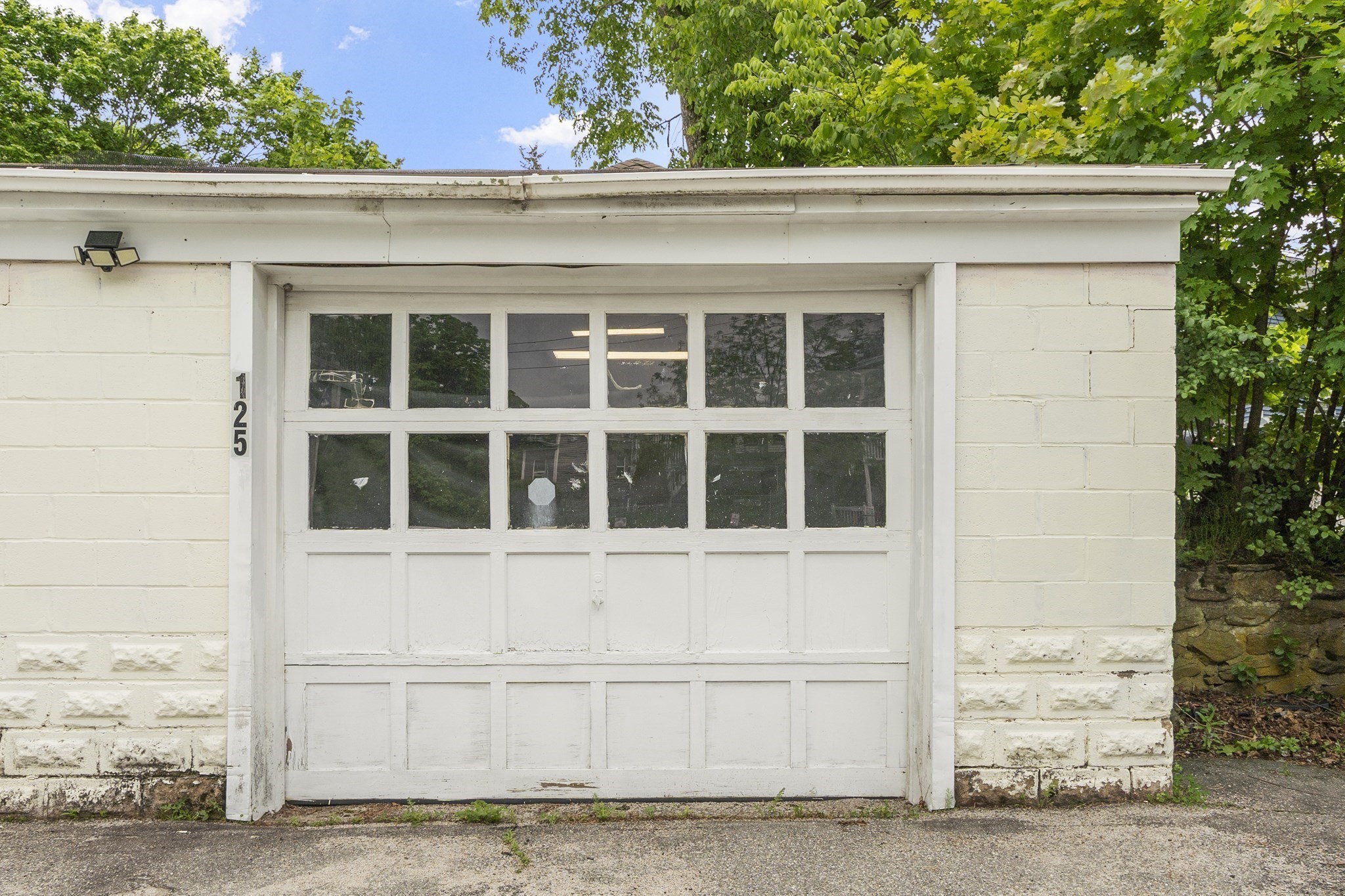 125 Cross St Property Photo 5