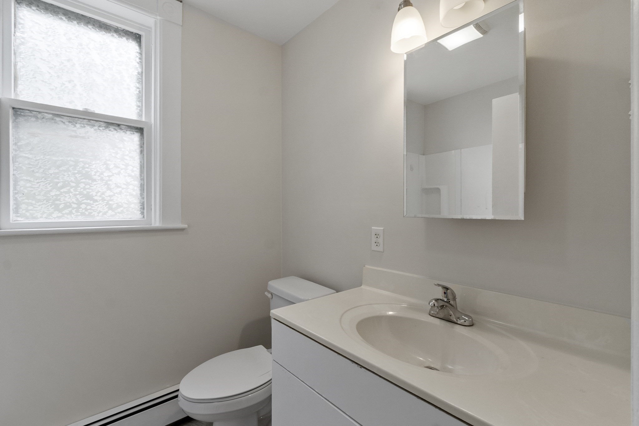 125 Cross St Property Photo 19