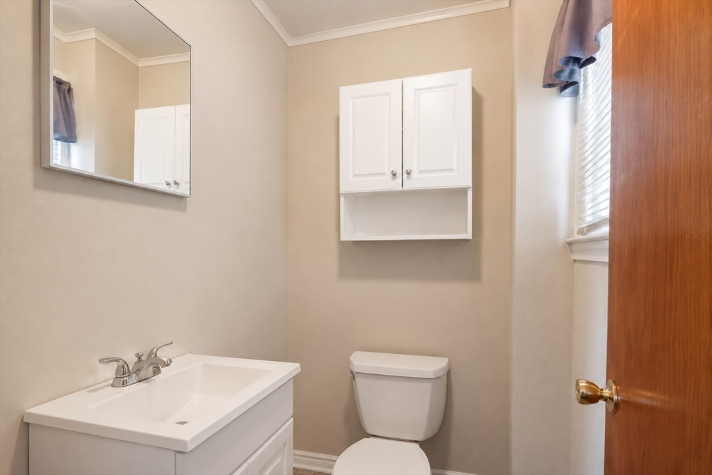 15 Perley Street Property Photo 9