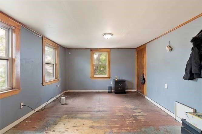 15 Perley Street Property Photo 11