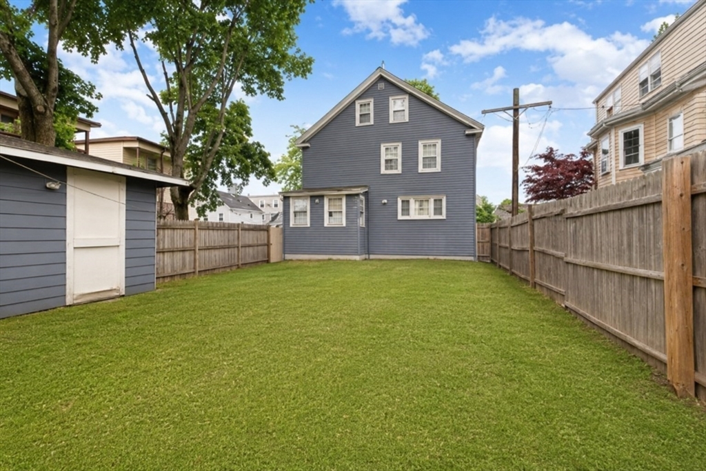 15 Perley Street Property Photo 16