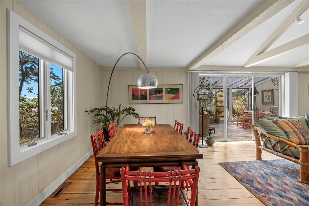 2 Brettwood Rd Property Photo 10