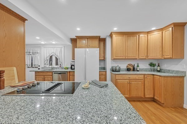 5 1/2 W Sutton Rd Property Photo 11