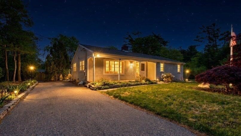 40 Bennets Neck Dr Property Photo 2
