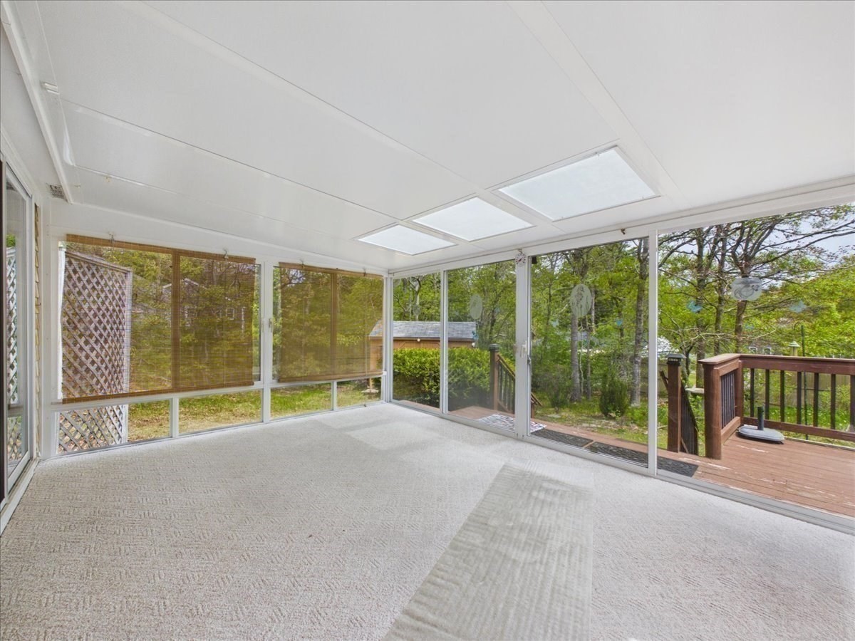40 Bennets Neck Dr Property Photo 20