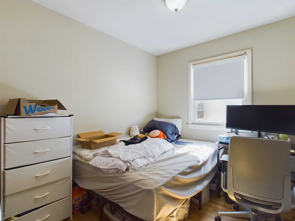 24 Chester # 1a Property Photo 5