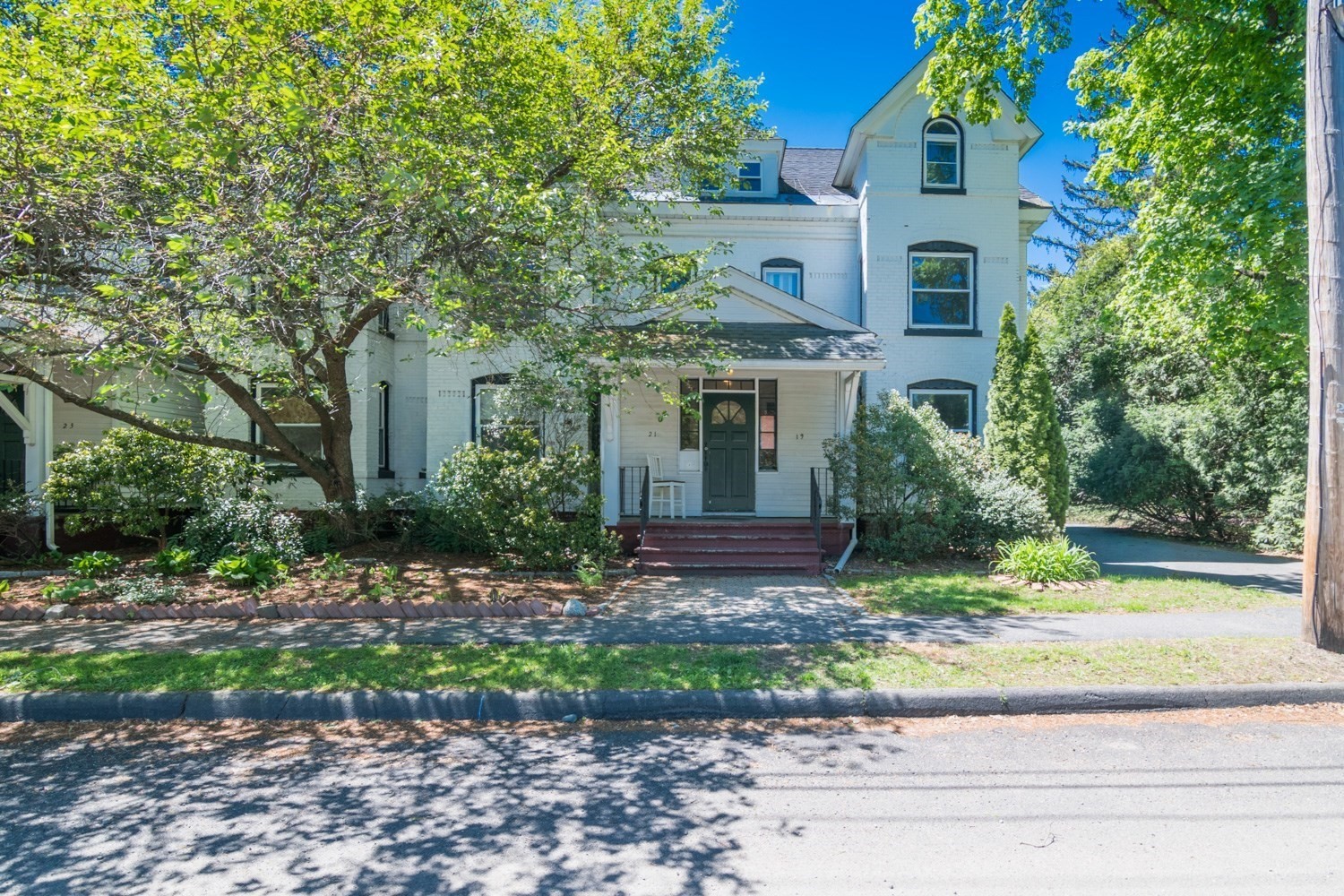 21 Lyman Rd # B Property Photo 1