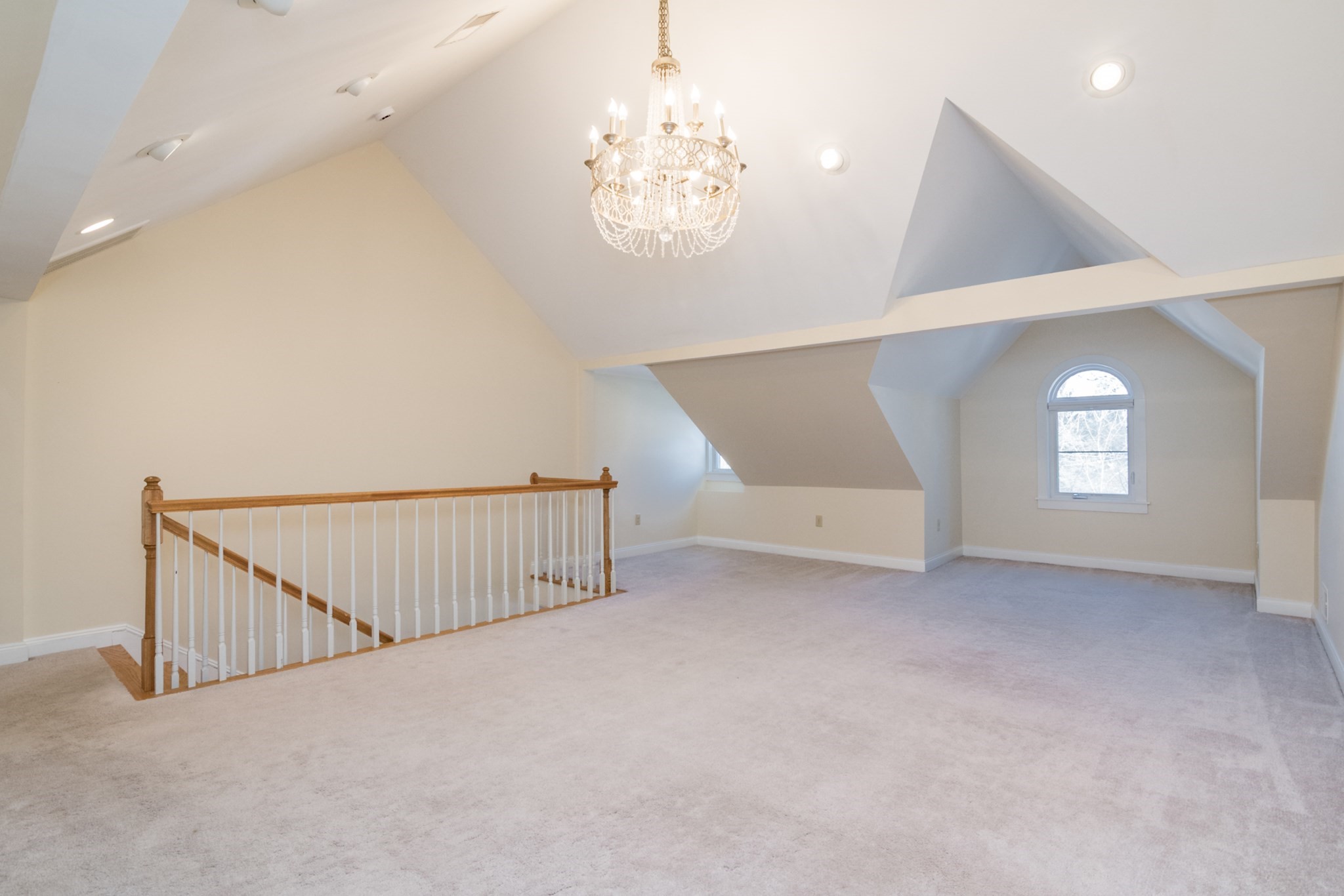 21 Lyman Rd # B Property Photo 18