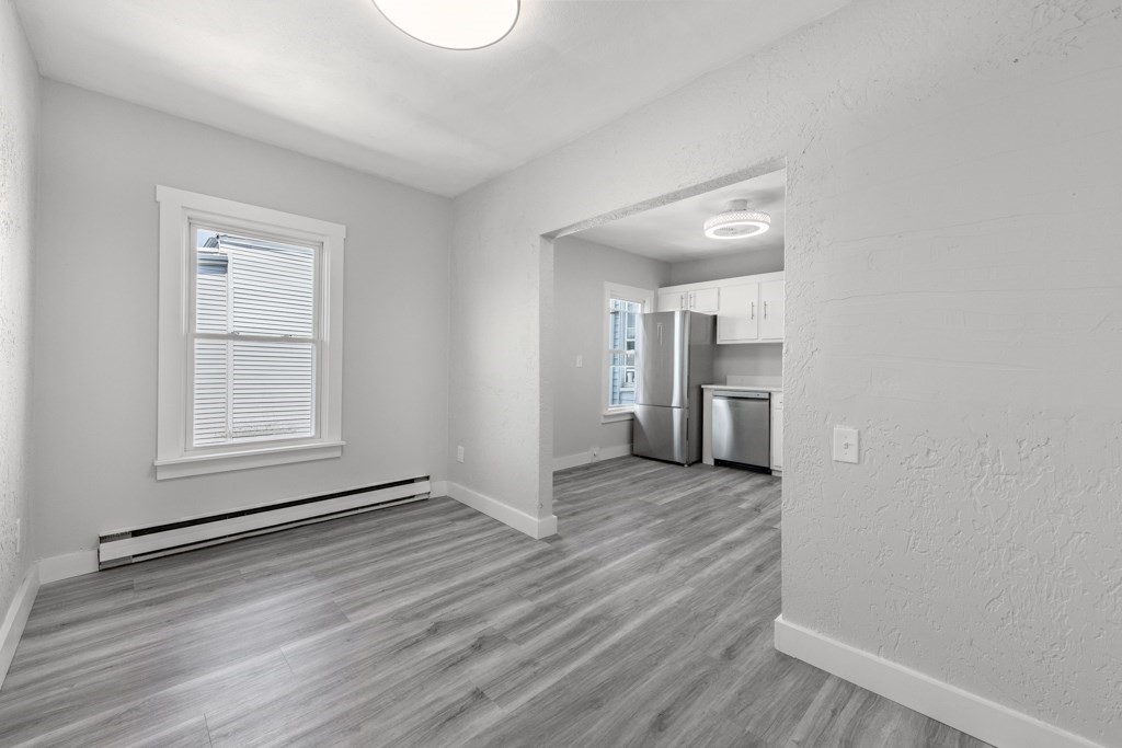 186 Marion # 2 Property Photo 4
