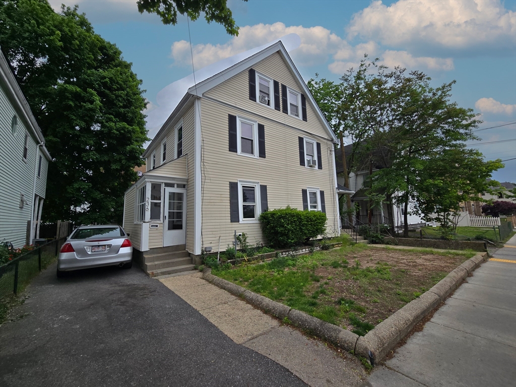 236-238 Adams St Property Photo 1