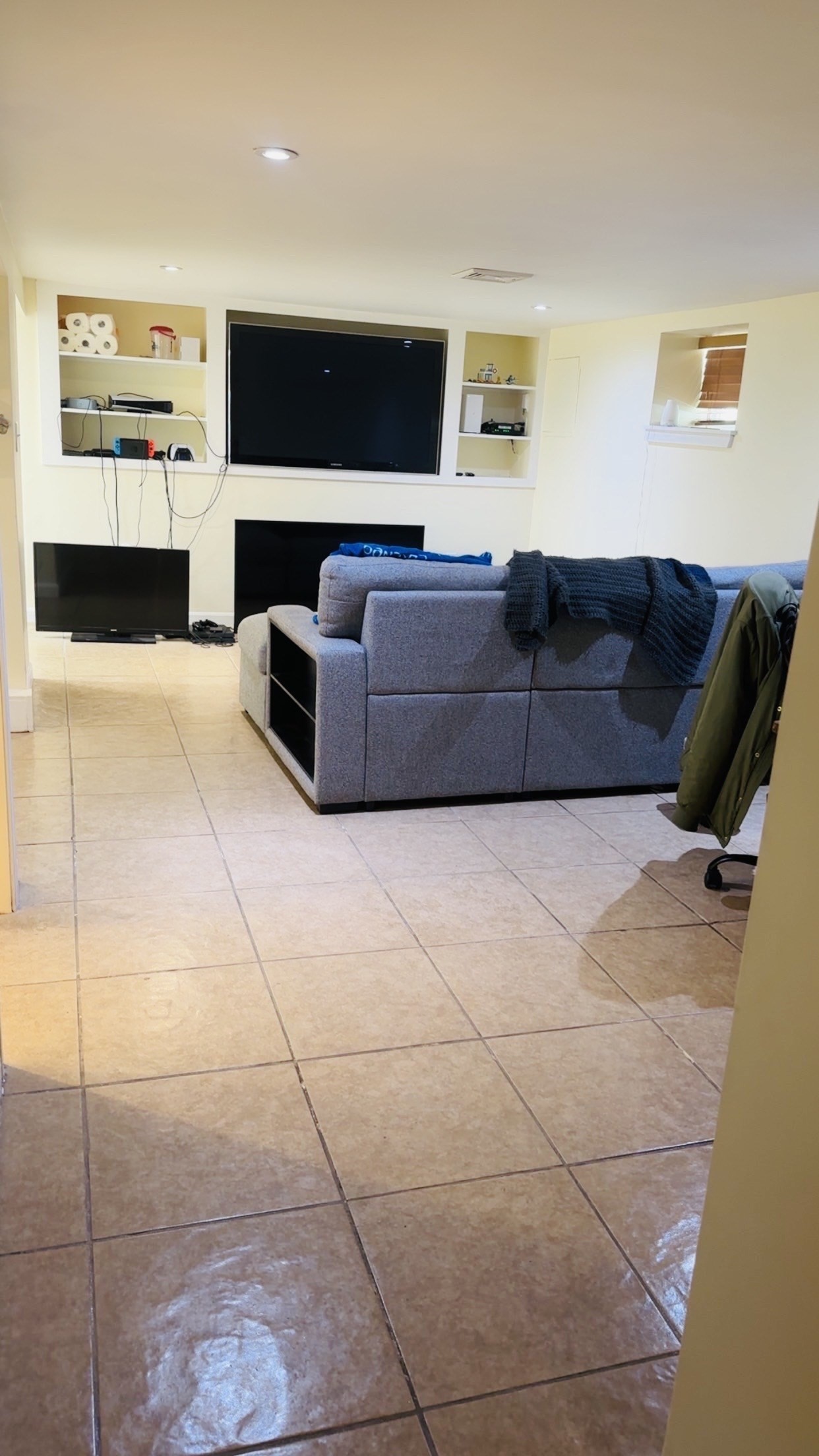 48 Trapelo # 1a Property Photo 3