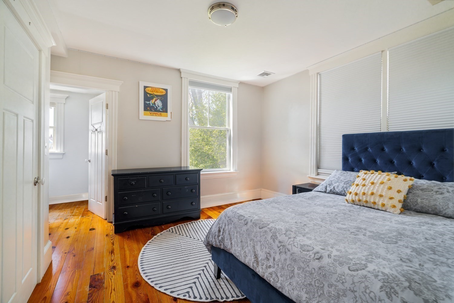 70 Oxford St Property Photo 24