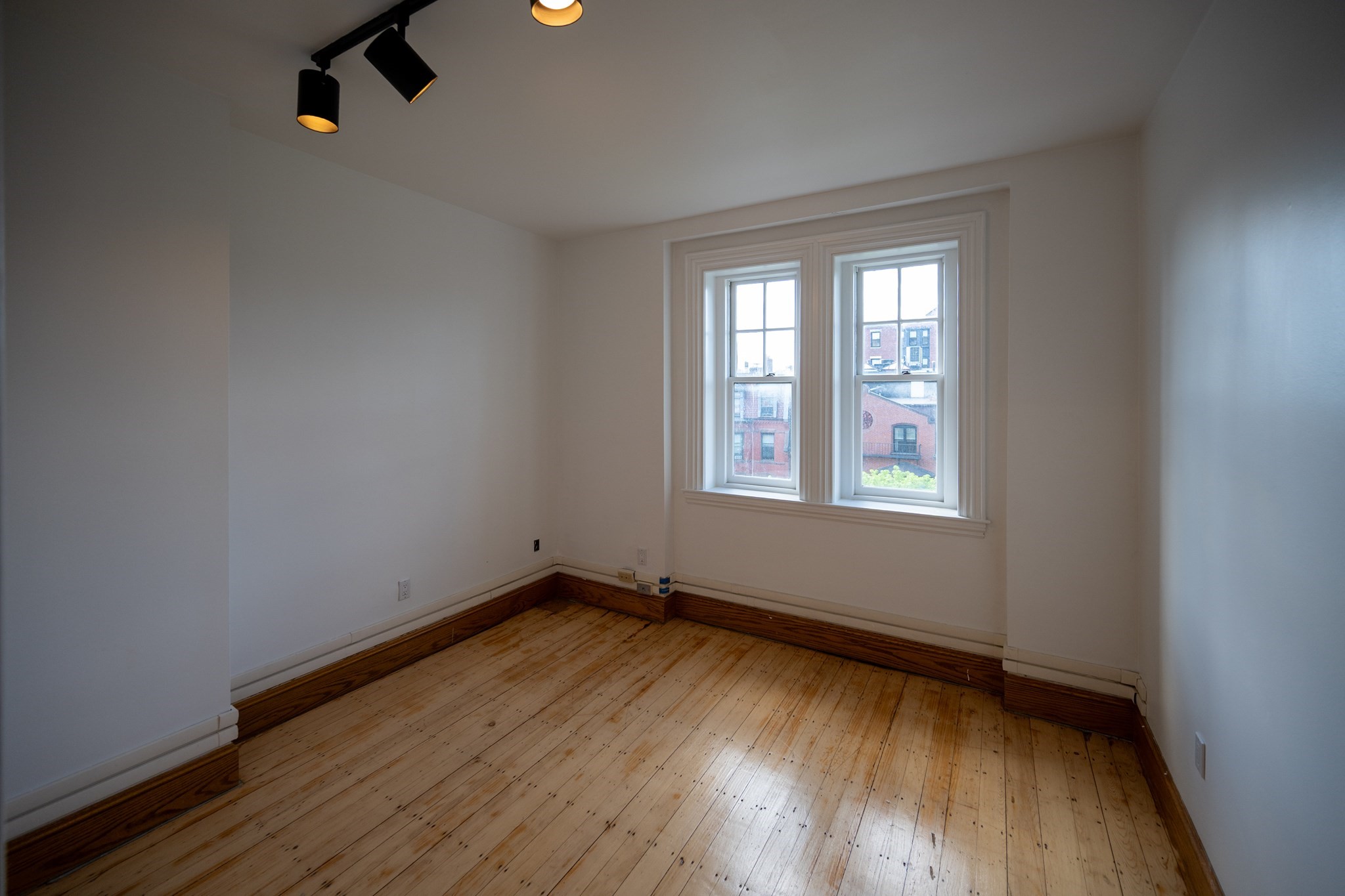 268 Newbury St # 4a Property Photo 7