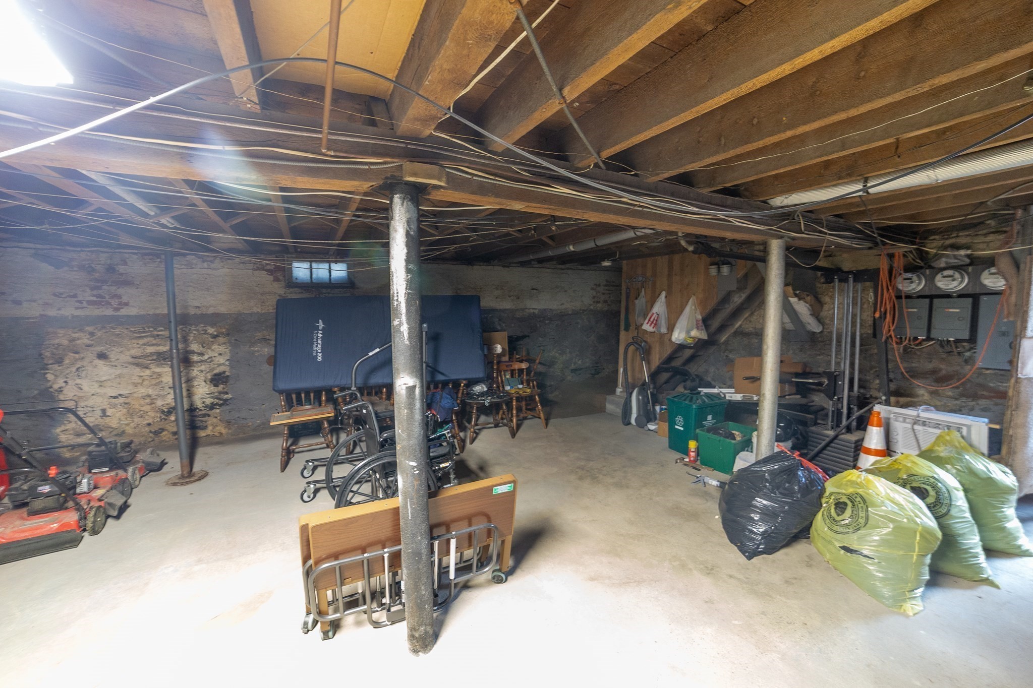 5 Suffield St Property Photo 23