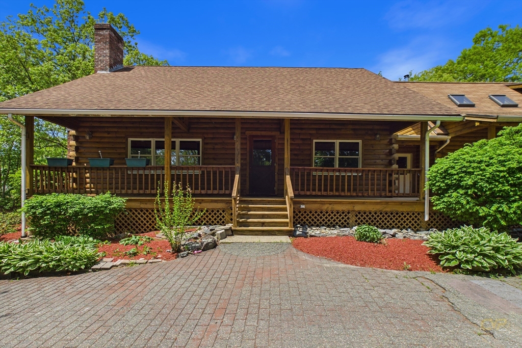 6 Sunnyside Ave Property Photo 3