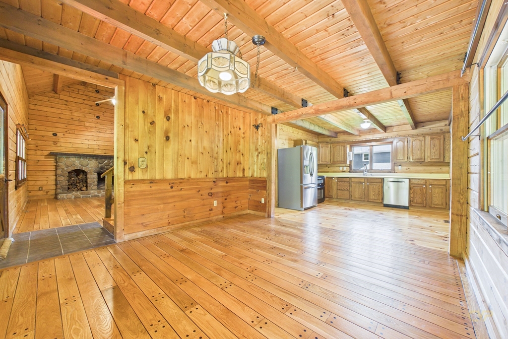 6 Sunnyside Ave Property Photo 15