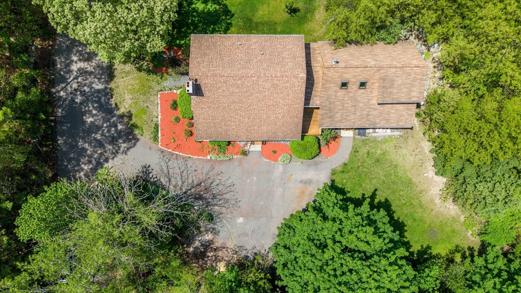 6 Sunnyside Ave Property Photo 33