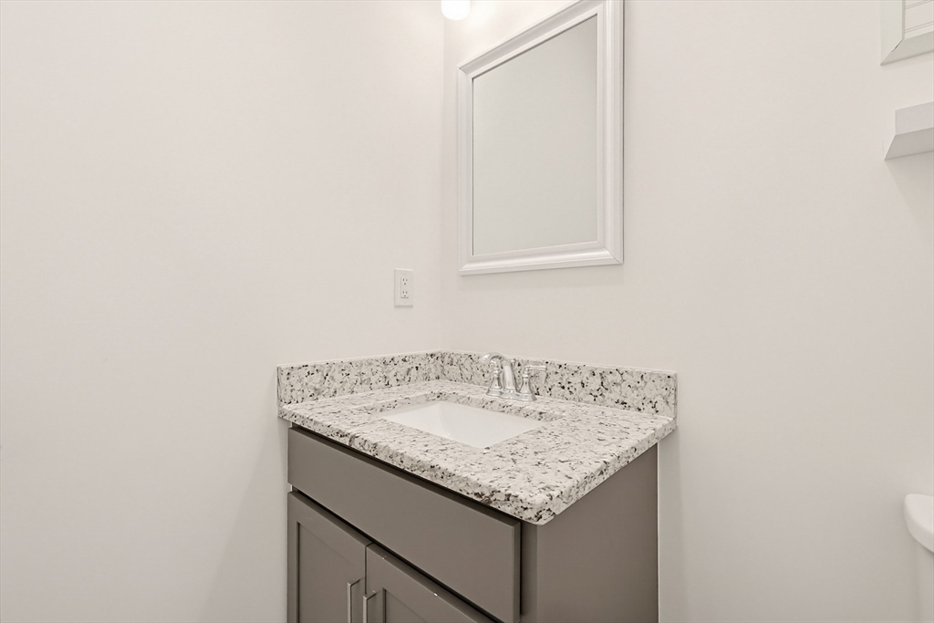 27 Cleary Cir # 27 Property Photo 19