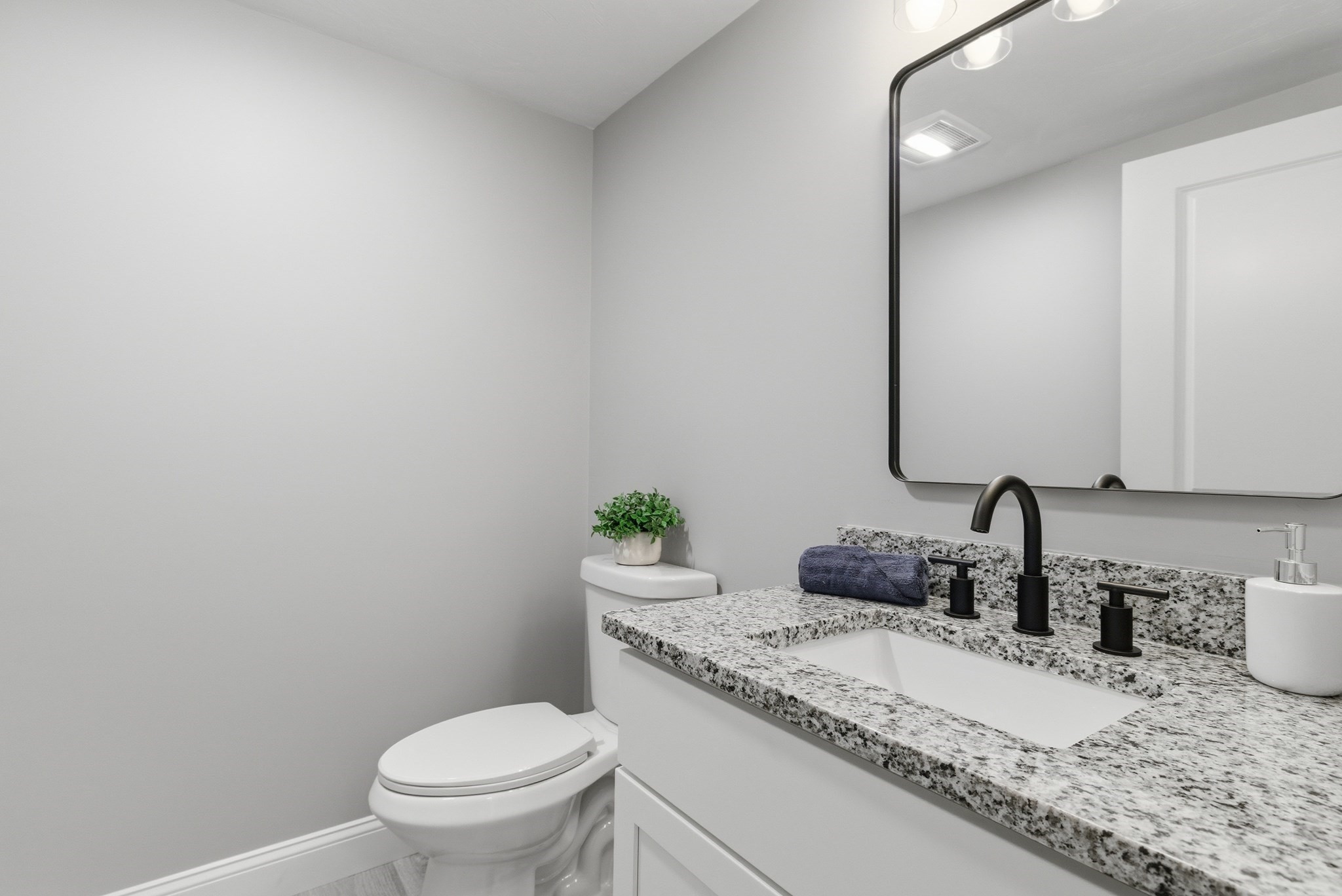 3 Crossman Street # A Property Photo 23