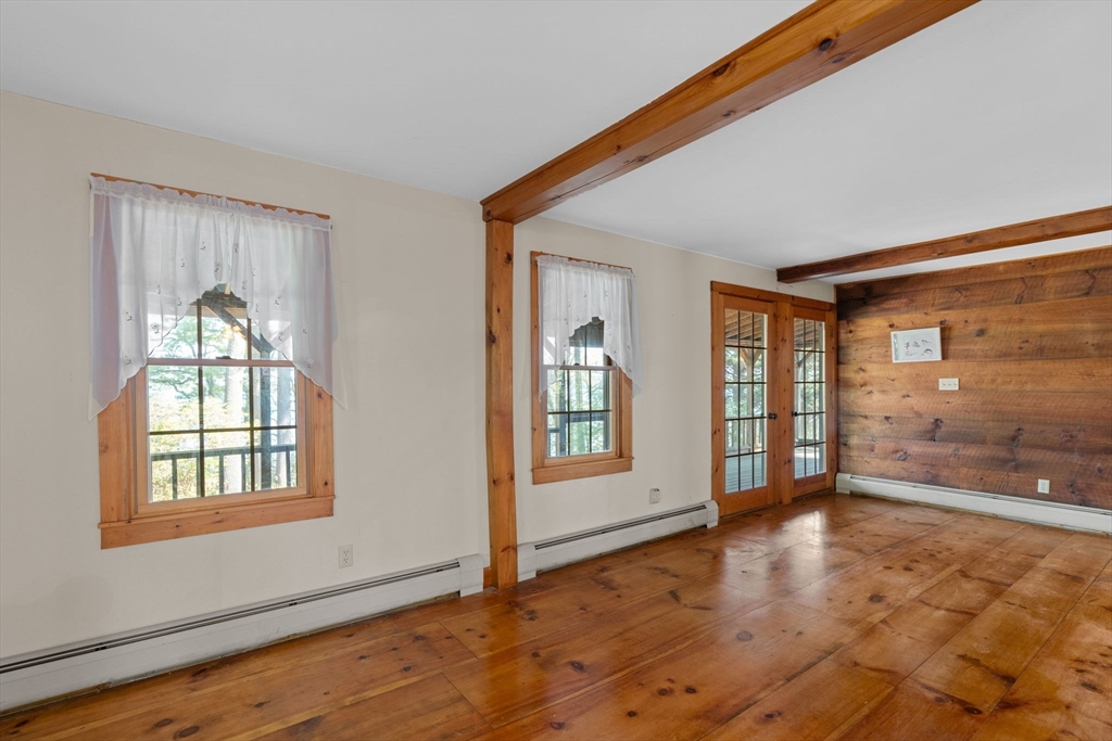 362 Snows Pond Rd Property Photo 6