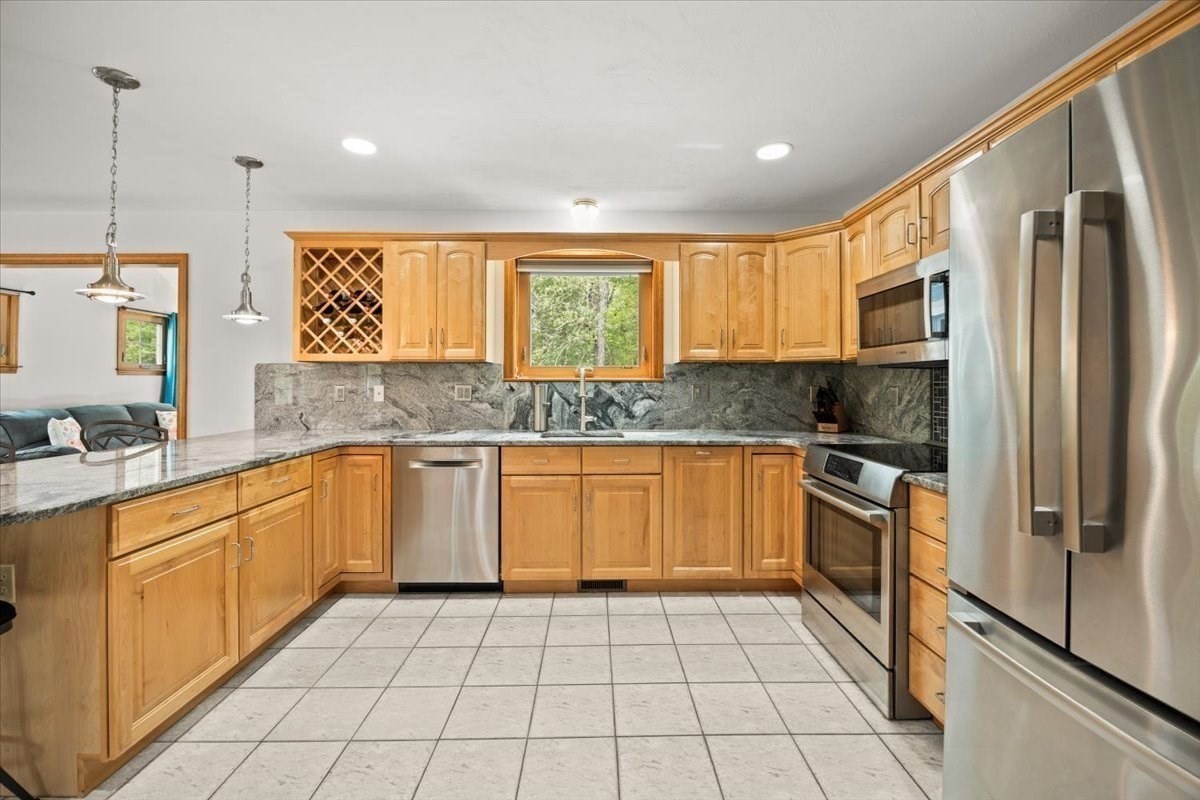2 Furlong Circle Property Photo 20