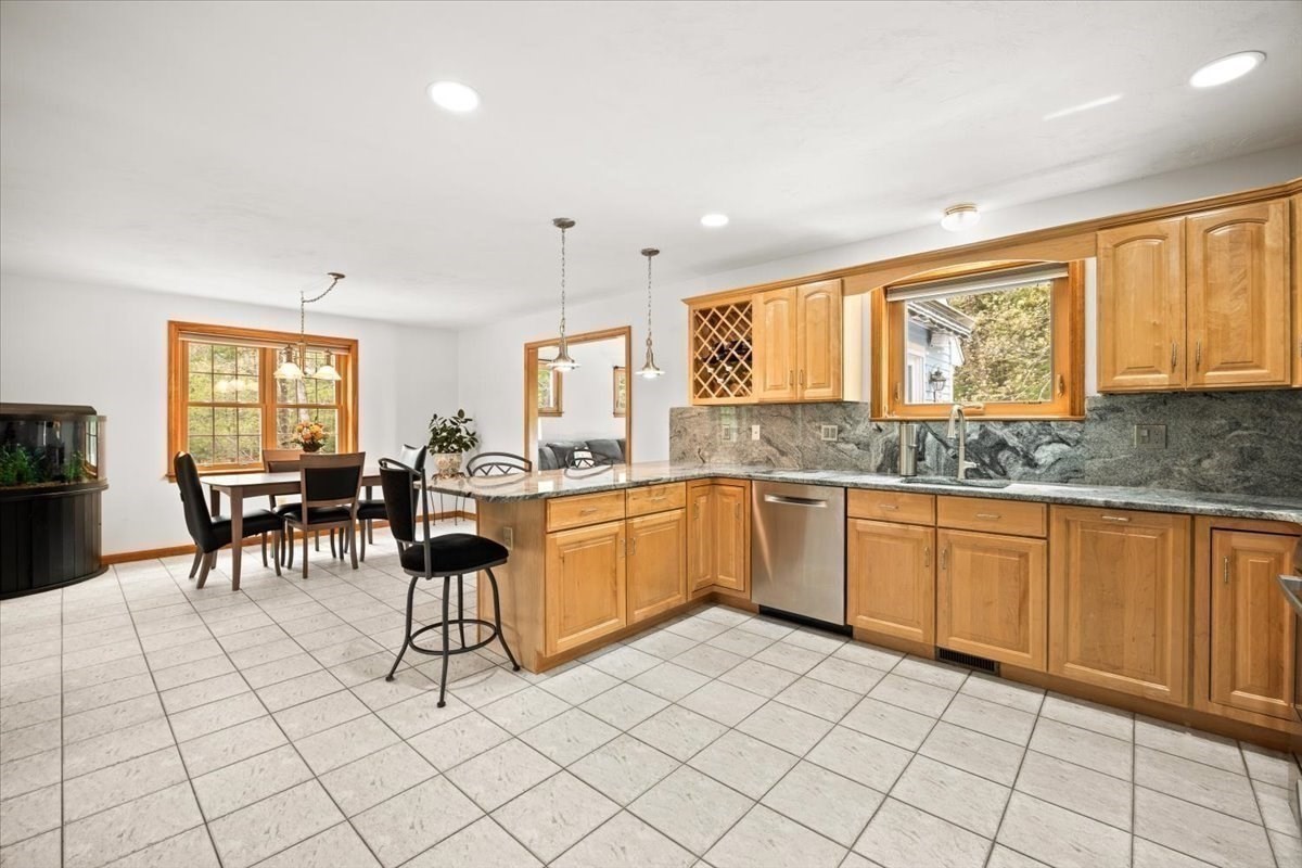 2 Furlong Circle Property Photo 21