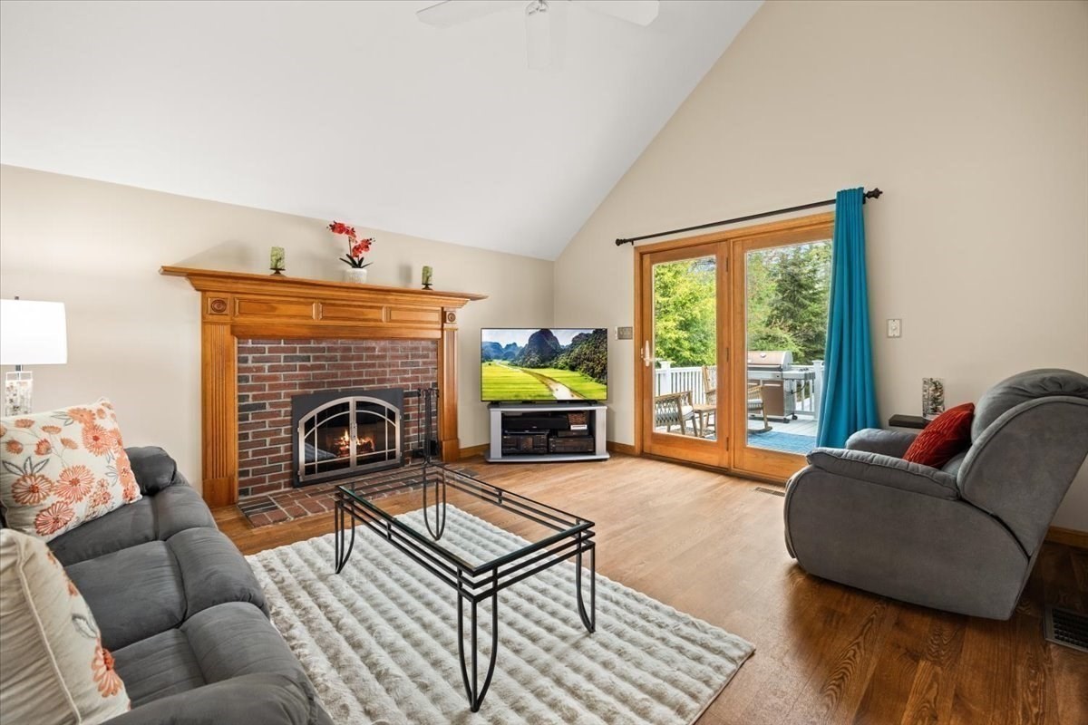 2 Furlong Circle Property Photo 23
