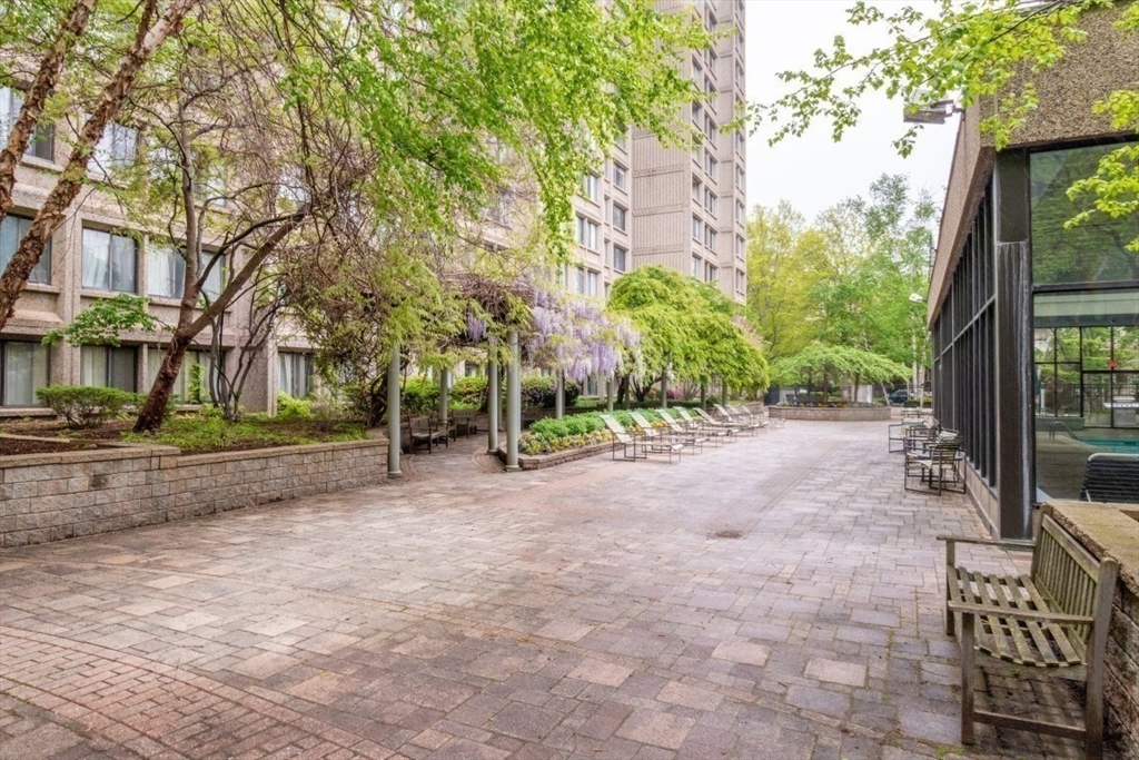 1731 Beacon St. # 520 Property Photo 20