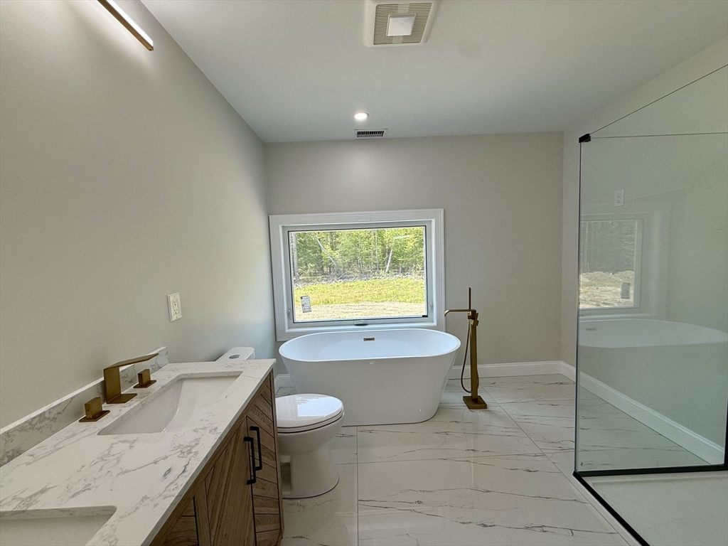 1 Great Woods Cir Property Photo 6