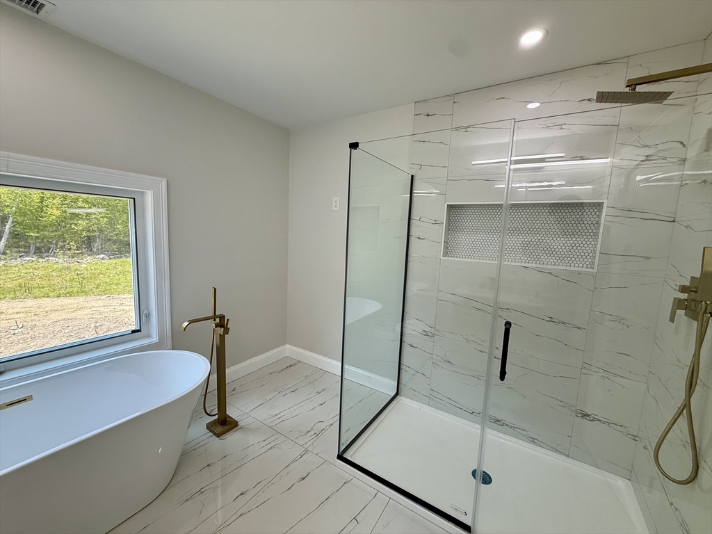 1 Great Woods Cir Property Photo 7