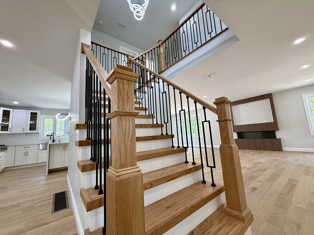1 Great Woods Cir Property Photo 14