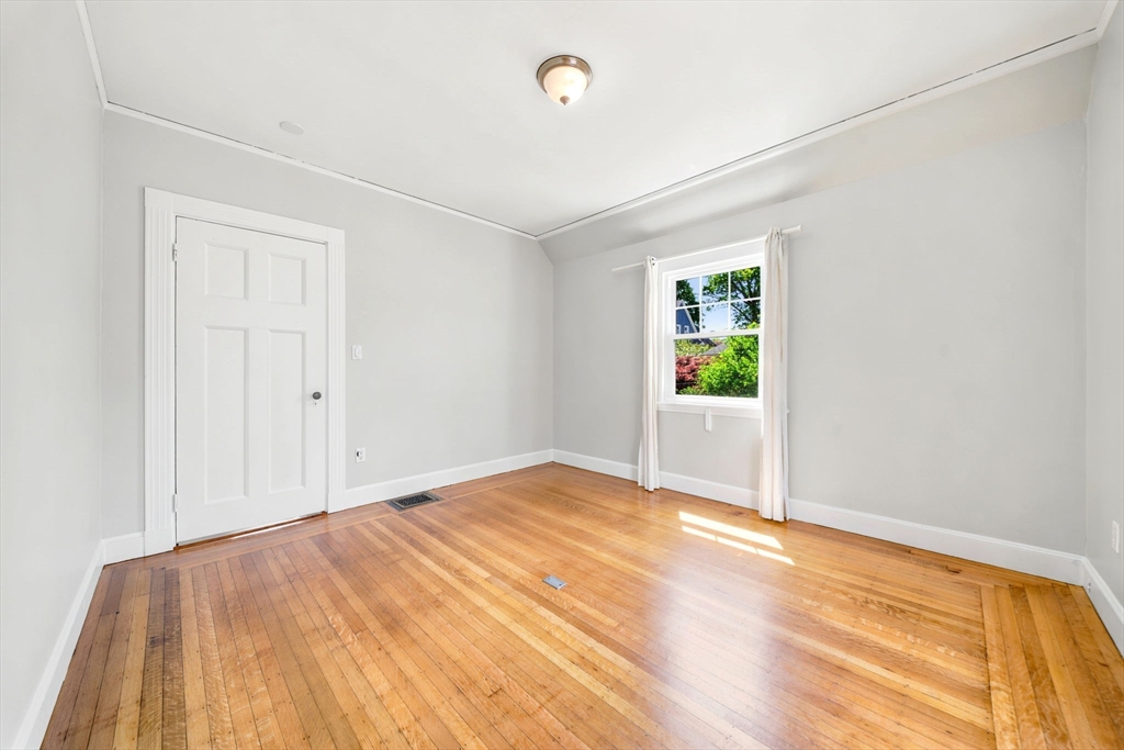 42 Roslin St Property Photo 32