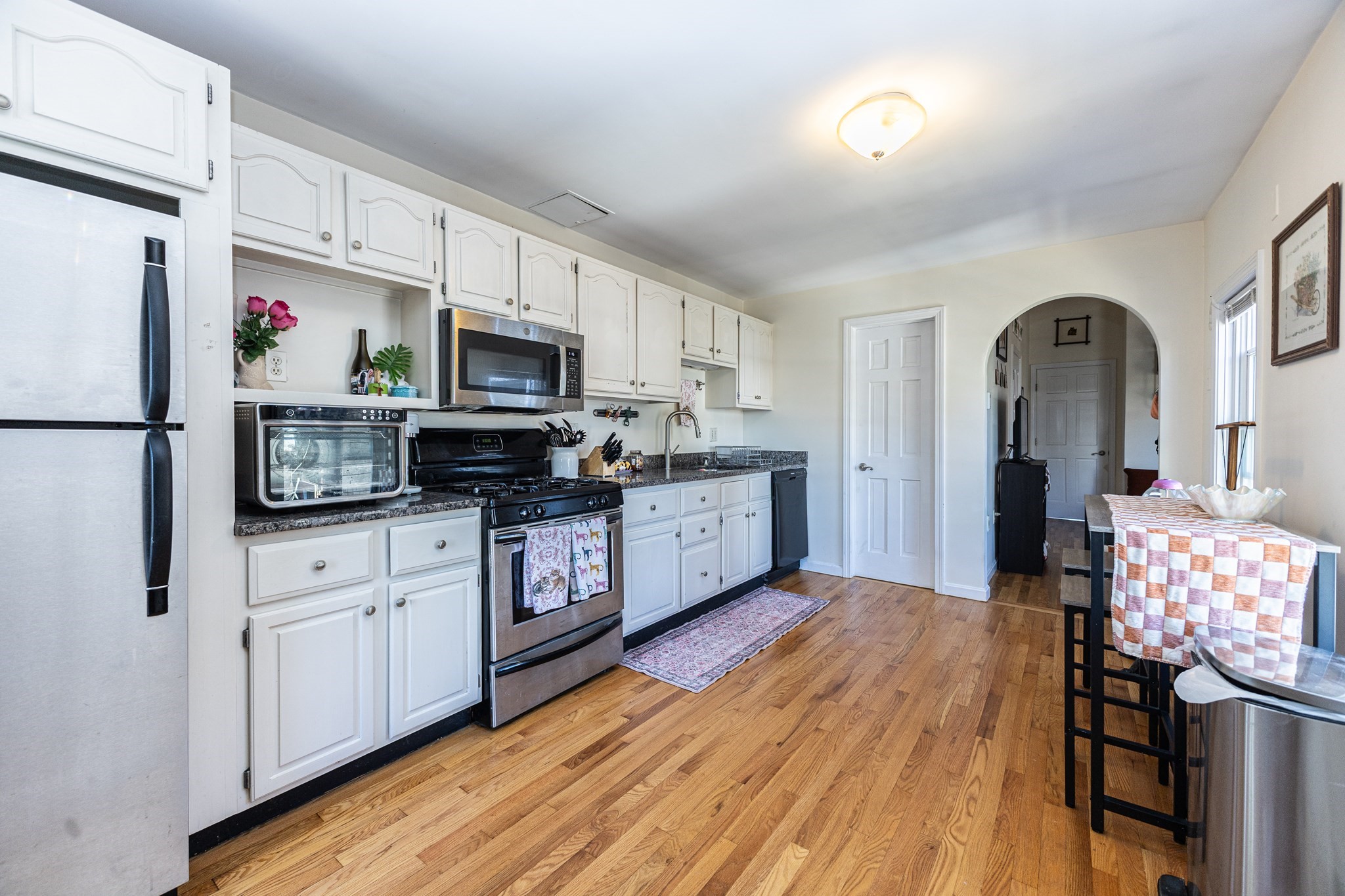 13 Vinton St # 3 Property Photo 6