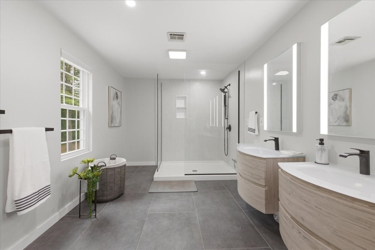 46 King St Property Photo 23