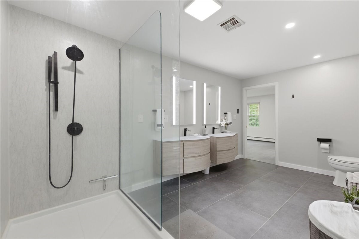 46 King St Property Photo 24