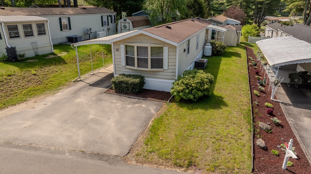 131 Pine Ave Property Photo 1