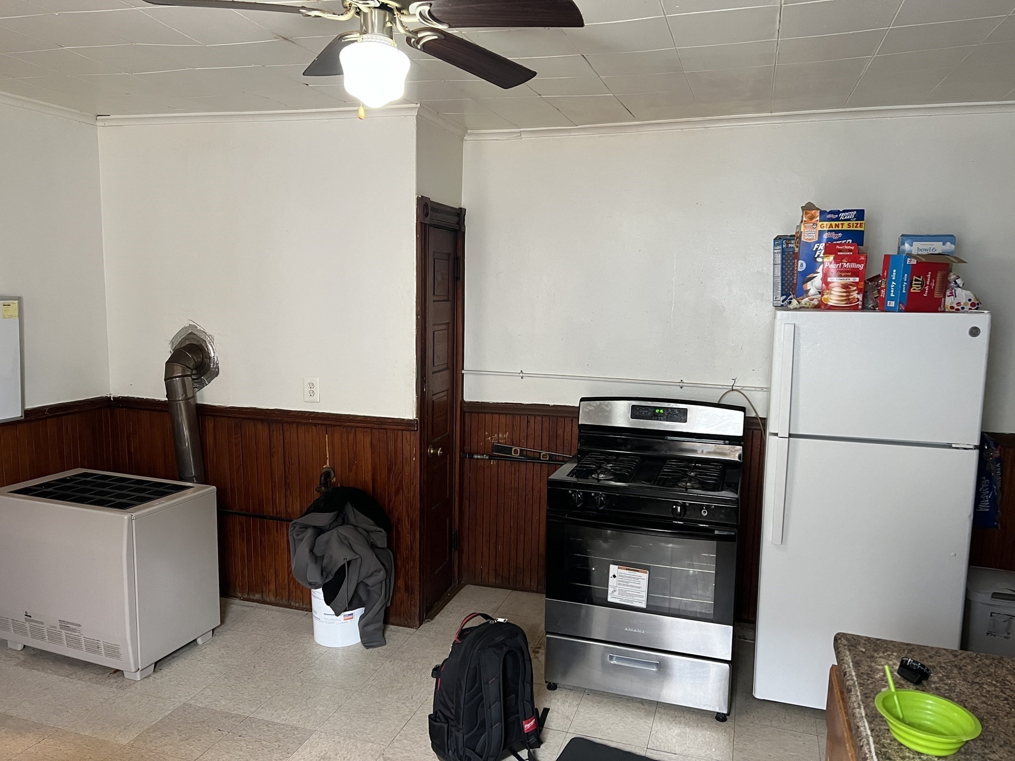 52 Ashley St Property Photo 23