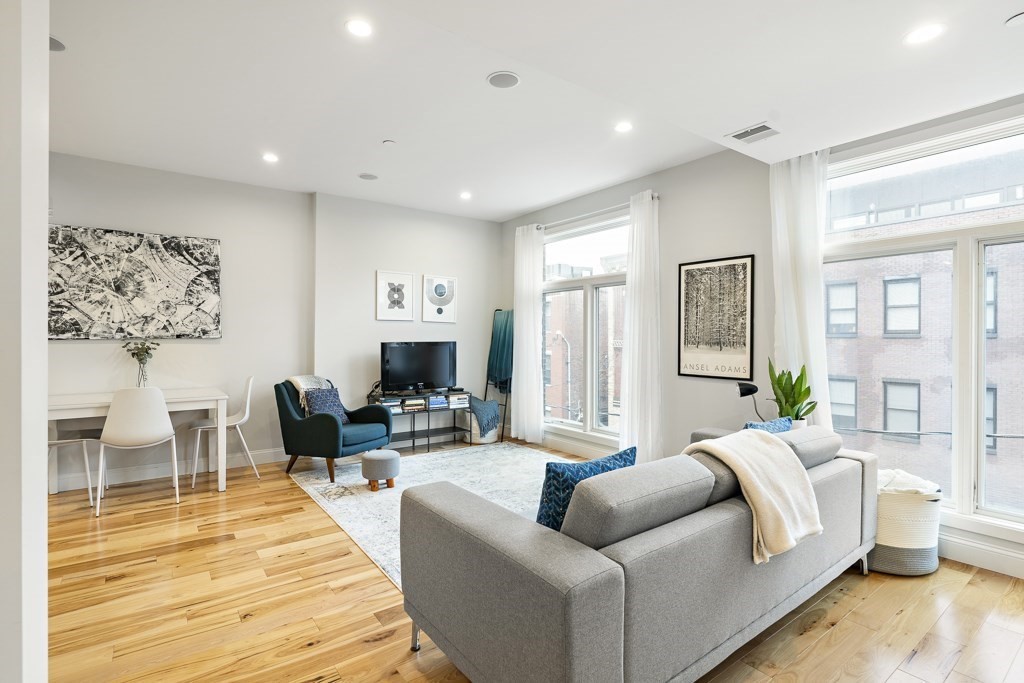 67 Lubec St # 4 Property Photo 2